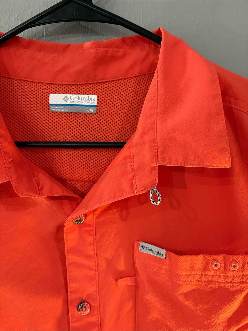 Columbia Men’s Short-Sleeve Button-Down Shirt in Orange - Picture 2 of 6